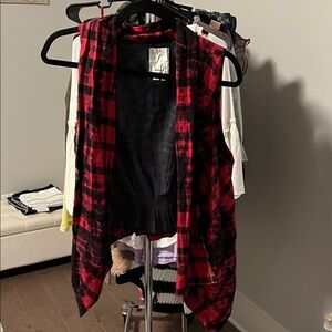 Anthropologie Elevenses Red and Black Plaid Sleeveless Drape style Vest size S